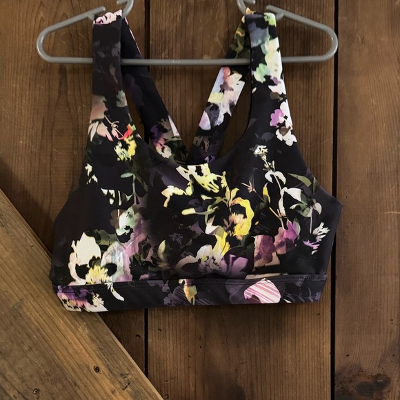 4/$12 Old Navy Kids Floral Sports Bra - Black and Purple - Picture 3 of 3